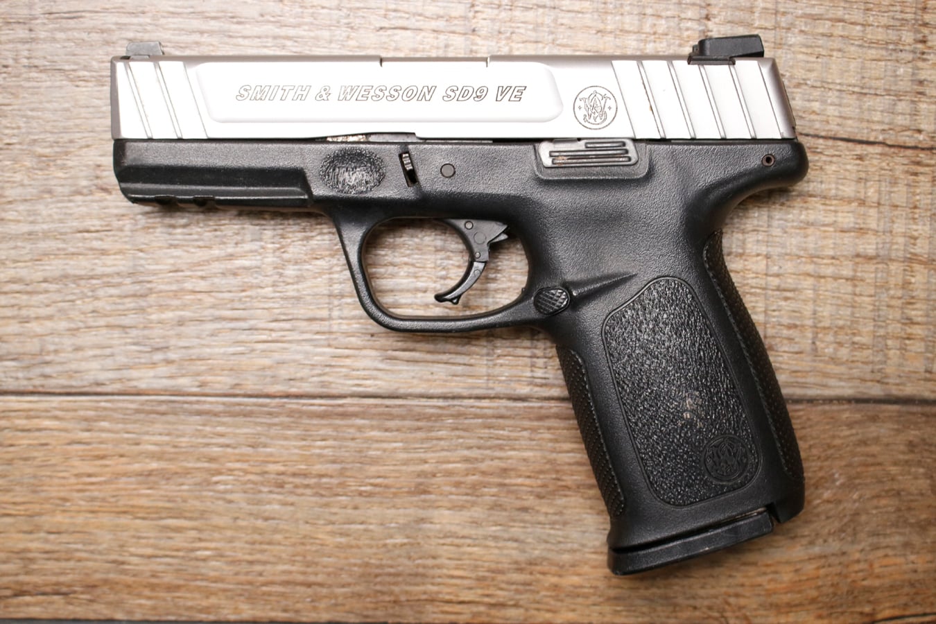 Smith & Wesson SD9VE 9mm Police Trade-In Pistol