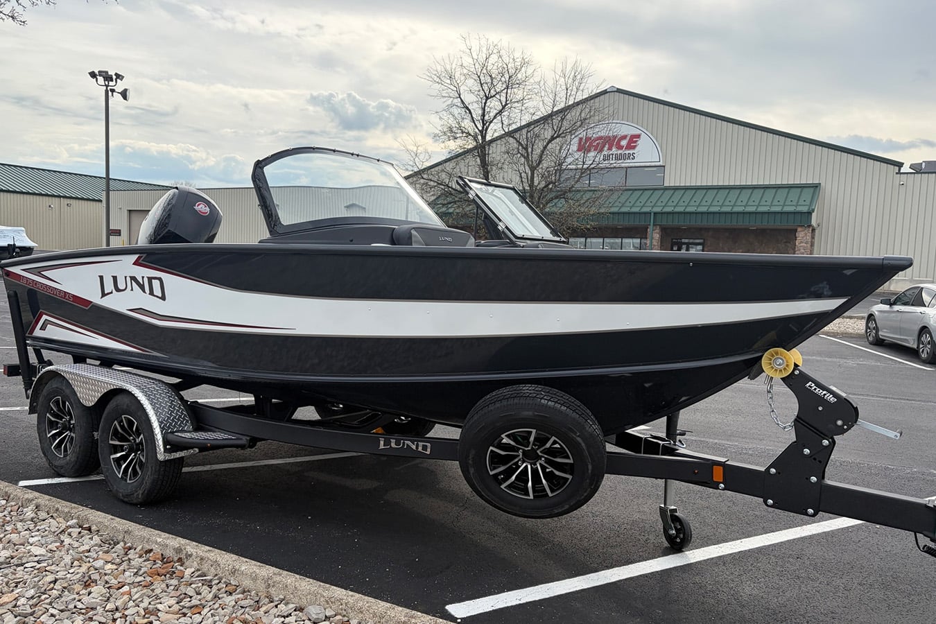 Lund 2026 1875 Crossover XS