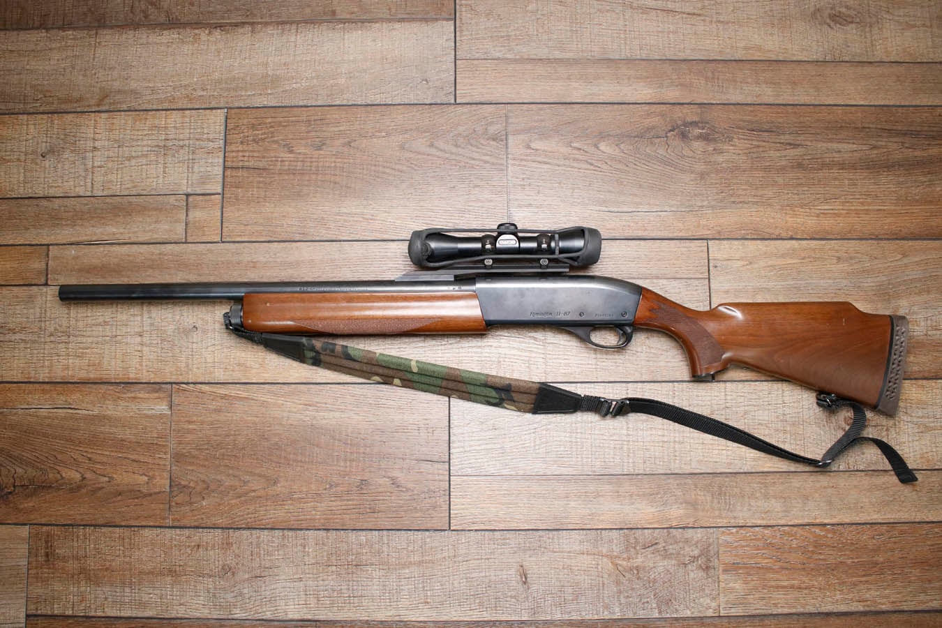 Remington 11-87 12 GA Police Trade-In Semi-Auto Shotgun with Scope