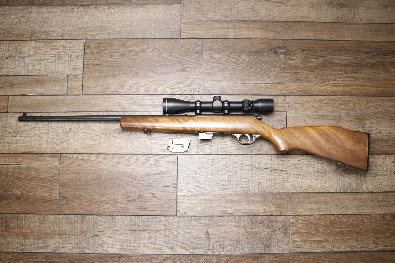 Glenfield 25 22 S,L,LR Police Trade-In Rifle with Scope and Two Magazines