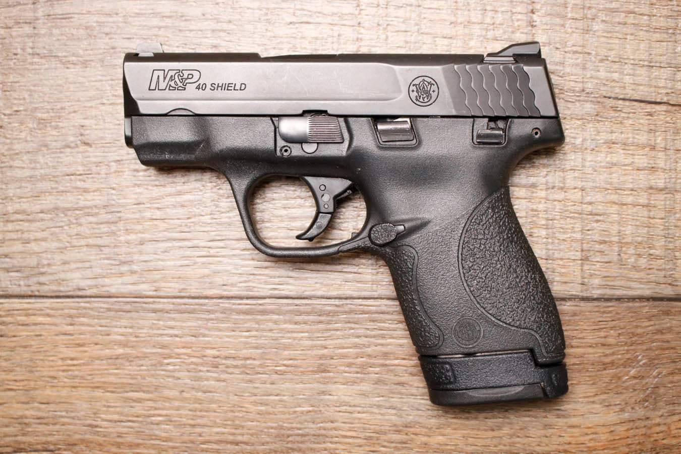 Smith & Wesson M&P40 Shield 40 S&W Police Trade-In Pistol
