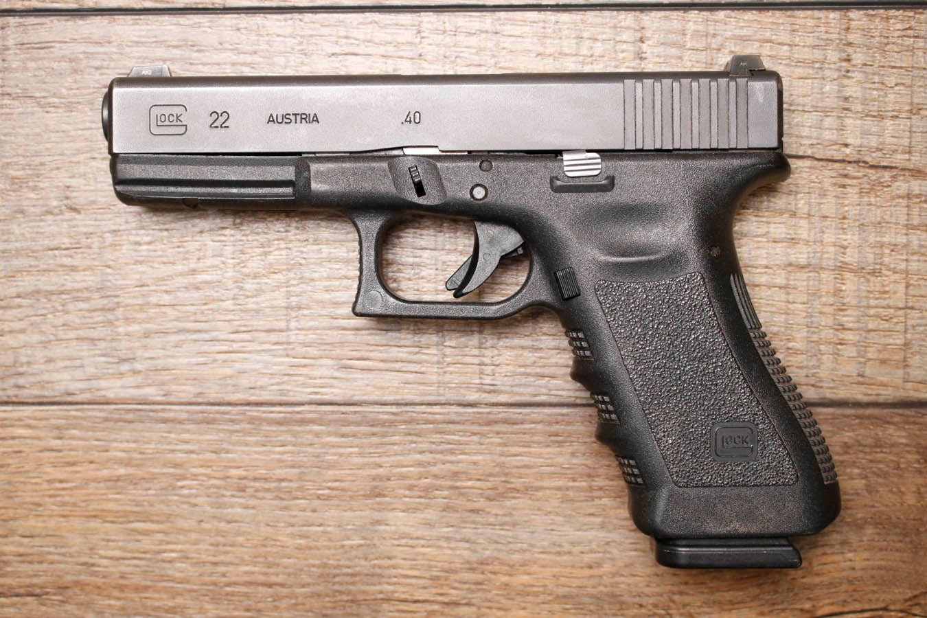 Glock 22 Gen 3 40 S&W Police Trade-In Pistol