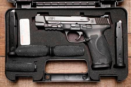 SMITH AND WESSON MP9 M2.0 5` BARREL 3 MAGAZINES NIGHT SIGHTS LE