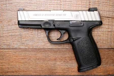 SMITH AND WESSON SD40VE 40 SW USED