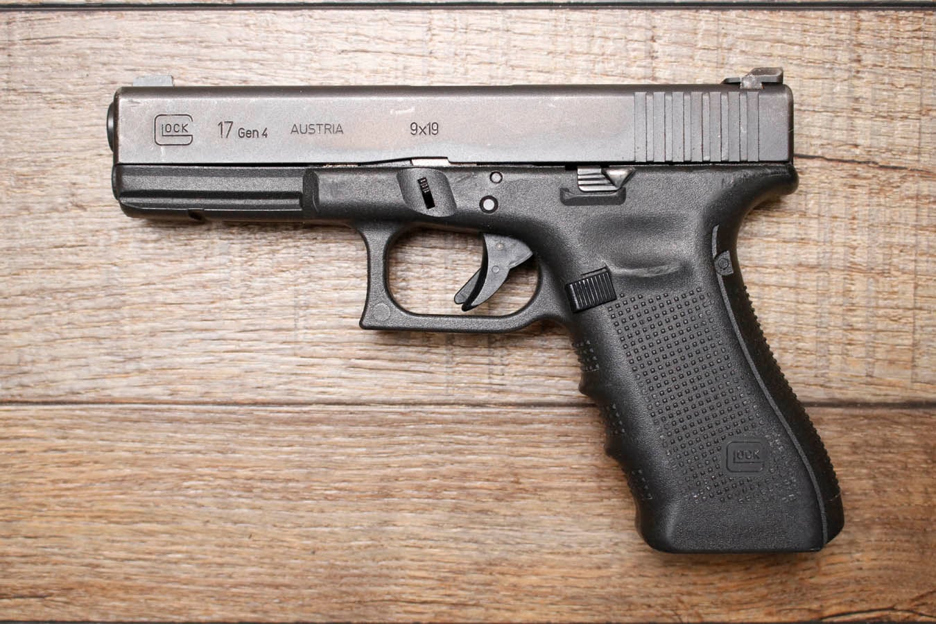 Glock 17 Gen 4 9mm Police Trade-In Pistol (No Magazine)