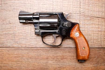 SMITH AND WESSON SMITH AND WESSON 37 AIRWEIGHT 38 SPECIAL USED