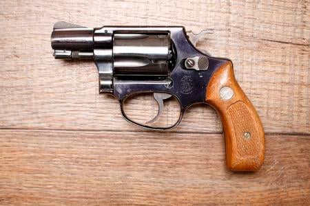 SMITH AND WESSON 37 AIRWEIGHT 38 SPECIAL USED