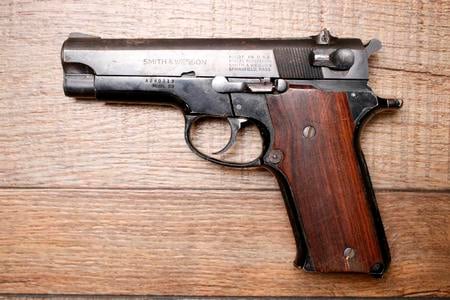 SMITH AND WESSON 59 9MM USED 