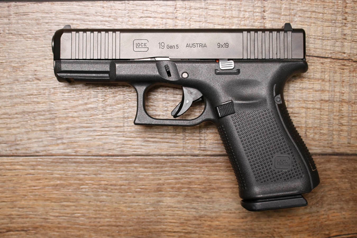 Glock 19 Gen 5 9mm Police Trade-In Pistol