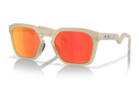 HSTN SQ MATTE SAND W/PRIZM RUBY POLARIZED LENSES