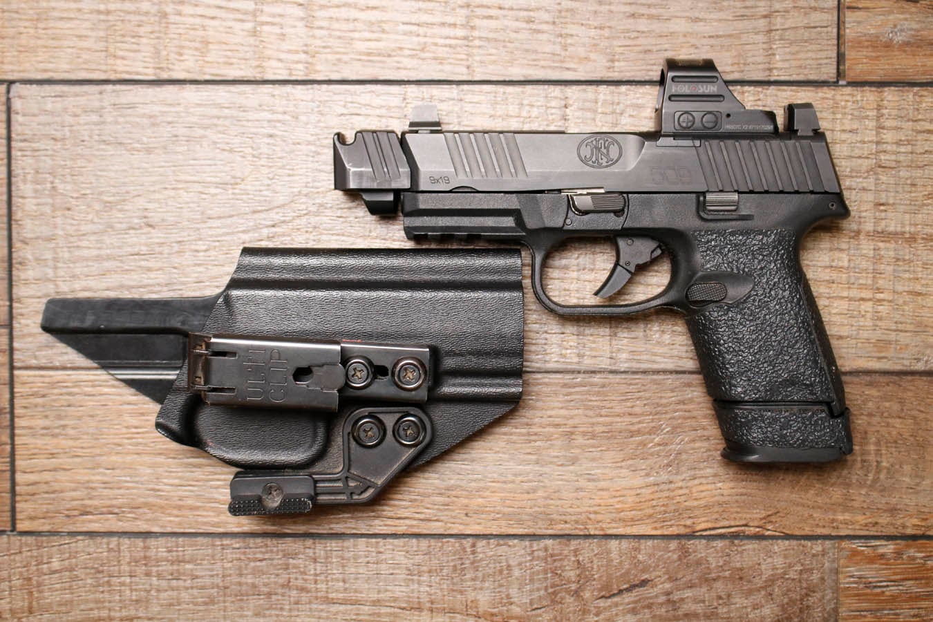 Fn 509 9mm Police Trade-In Pistol with Holosun Red Dot and Holster