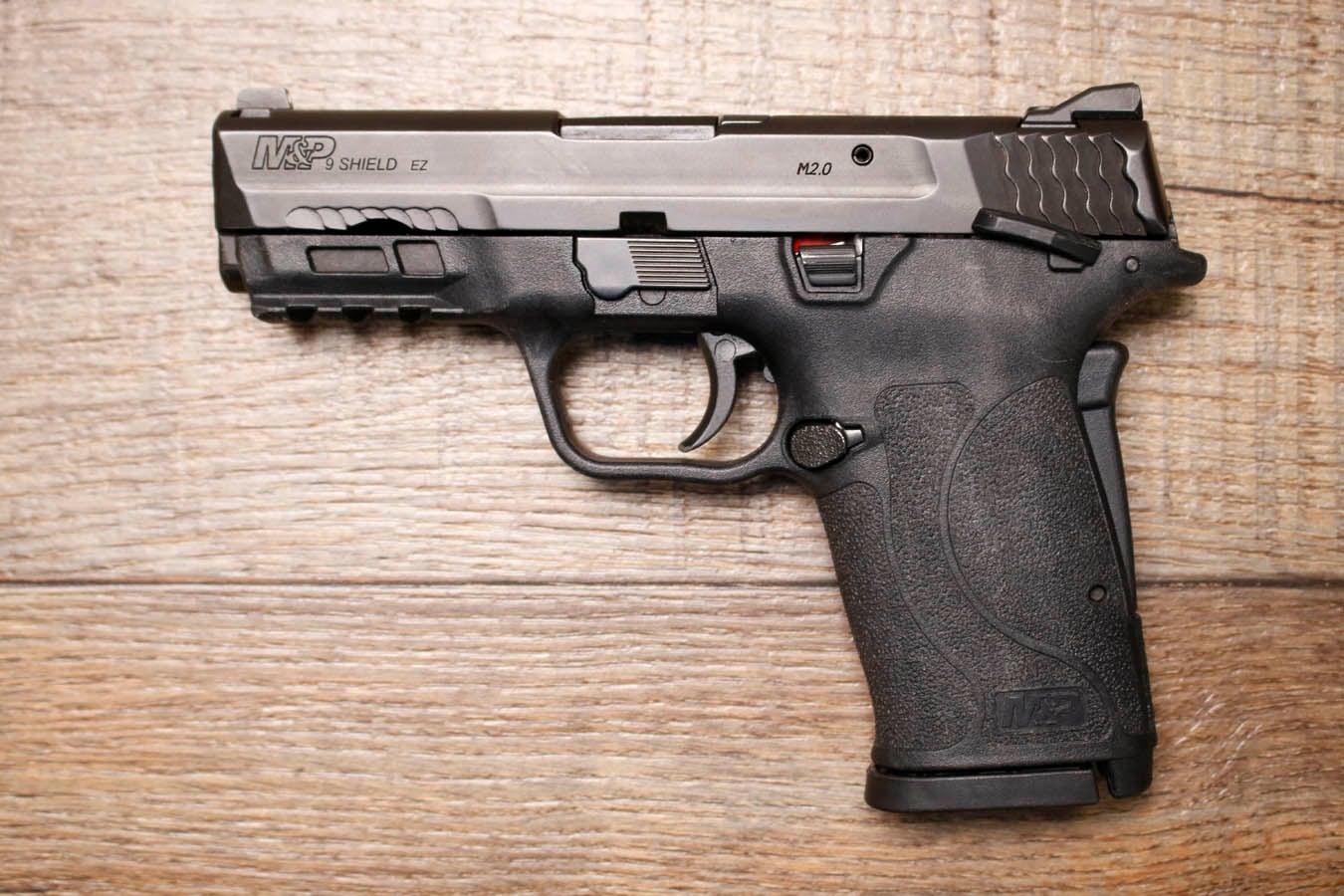 Smith & Wesson M&P9 Shield EZ M2.0 9mm Police Trade-In Pistol