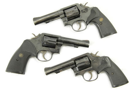 SMITH AND WESSON Model 10 38 Special Police Trade-ins with Rubber Grips
