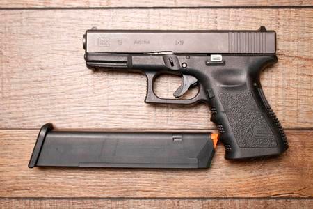 GLOCK GLOCK 19 9X19