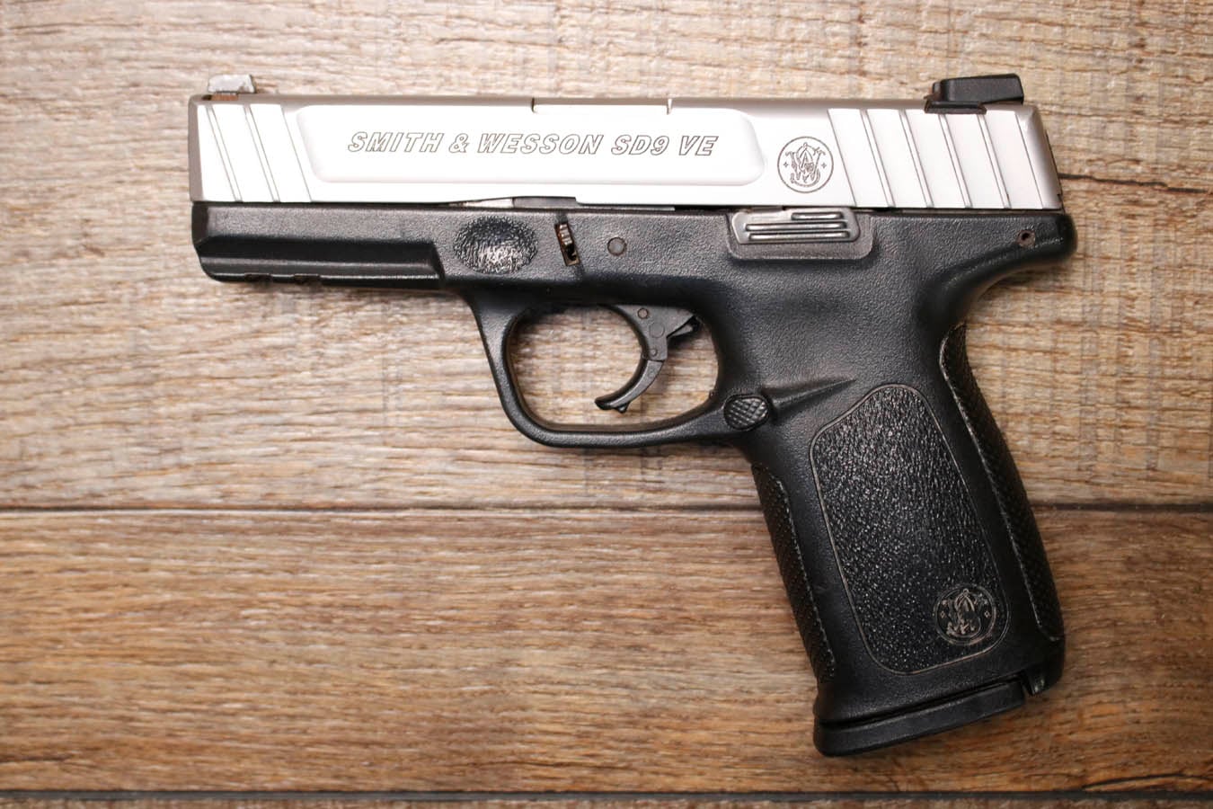 Smith & Wesson SD9VE 9mm Police Trade-In Pistol