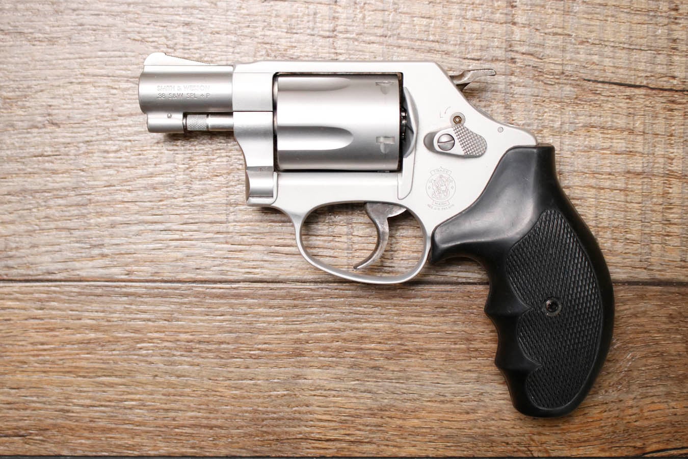 Smith & Wesson 637-2 38 SPL Police Trade-In Revolver