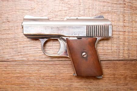 MP-25 .25AUTO USED