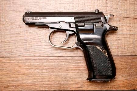 CZ CZ 82 9MM MAK USED