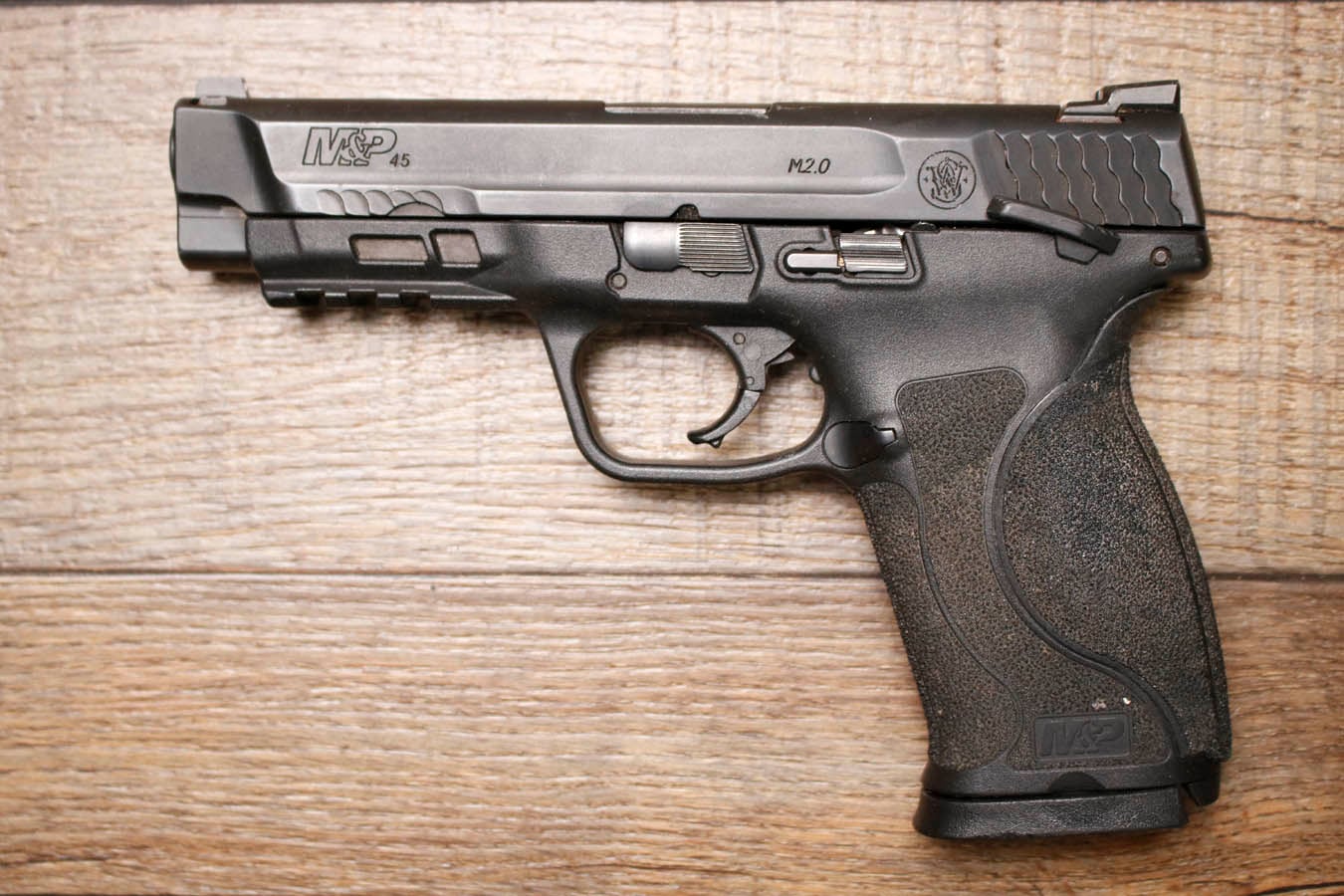 Smith & Wesson M&P45 M2.0 45 ACP Police Trade-In Pistol with Thumb Safety 