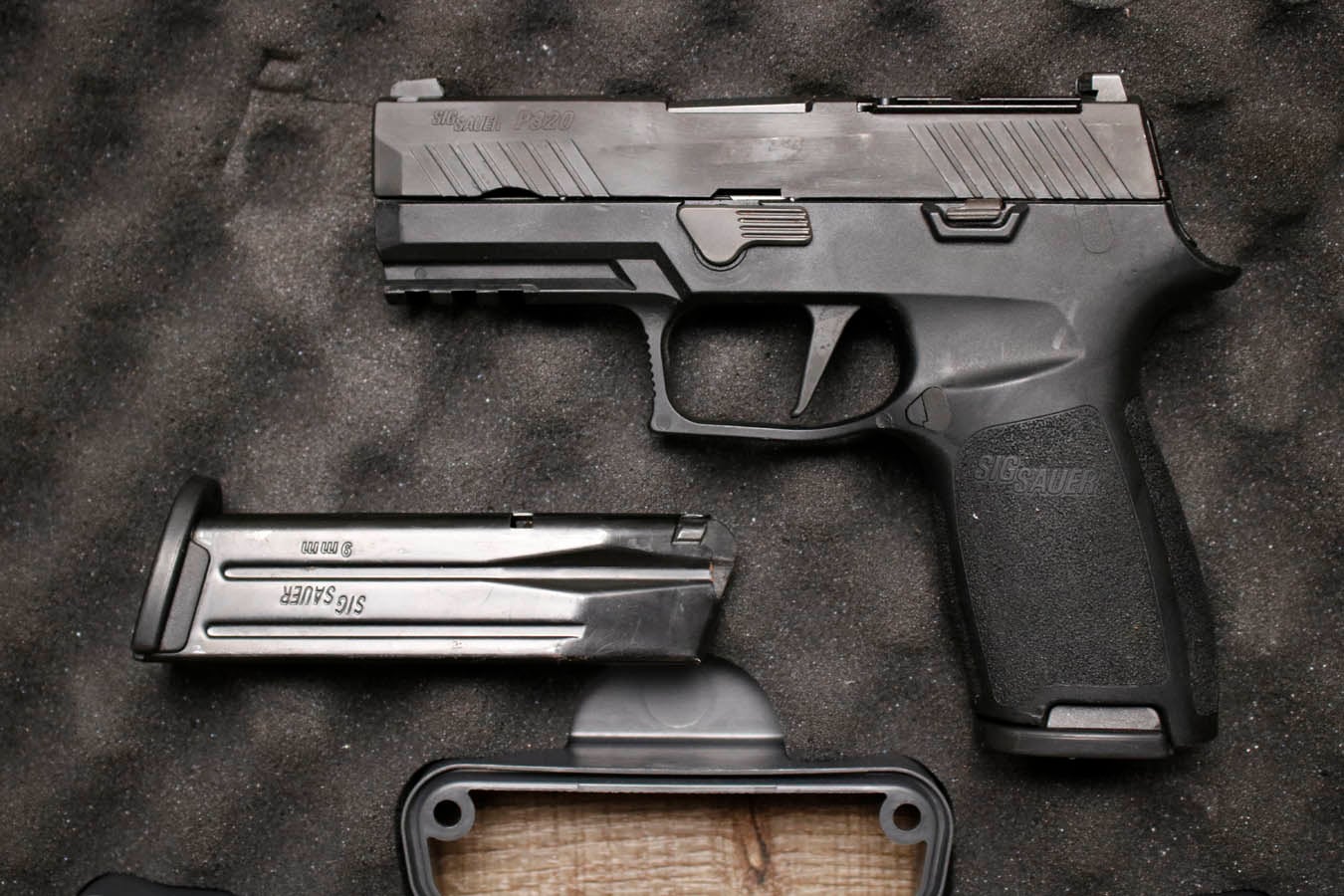 Sig Sauer P320 9mm Police Trade-In Optic Ready Pistol (Missing Optic Plate)