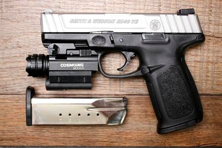 SMITH AND WESSON SD40VE 40SW USED