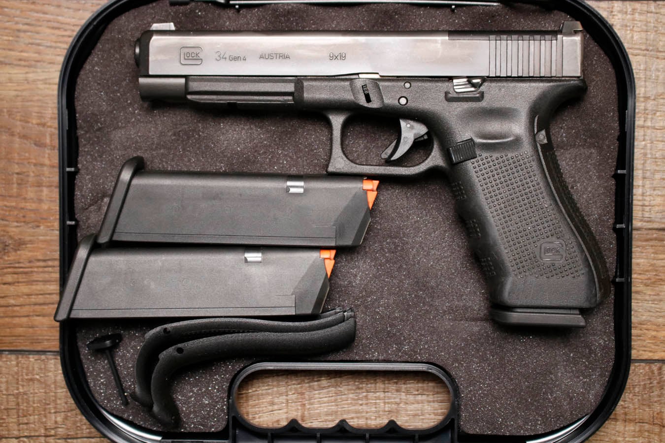 Glock 34 MOS Gen4 9mm Optic Ready Police Trade-in Pistol with Three Magazines