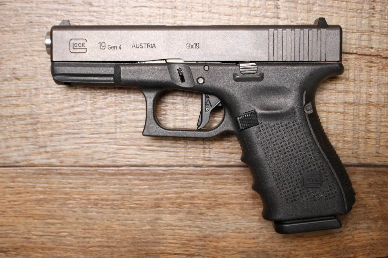 Glock 19 Gen 4 9mm Police Trade-In Pistol