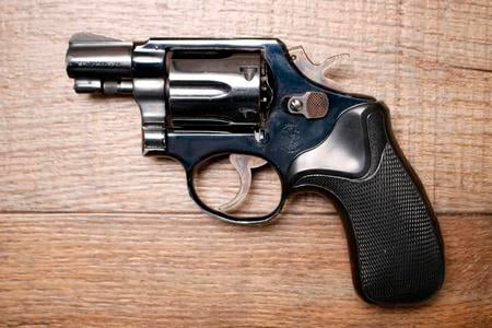 SMITH AND WESSON 12-2 AIRWEIGHT 38 SPECIAL USED