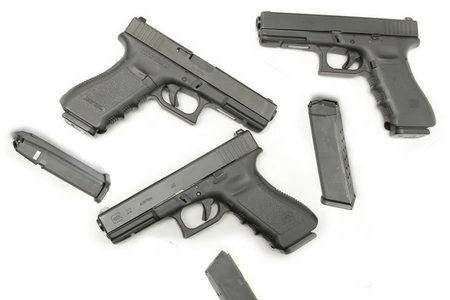 22 40 S&W POLICE TRADES WITH 2 MAGS (GEN3)