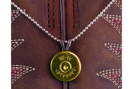 45-70 GOLD SHELL 16 INCH NECKLACE