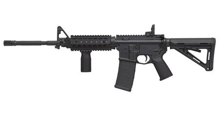 M4 CARBINE 5.56 MAGPUL MOE AND TROY RAIL
