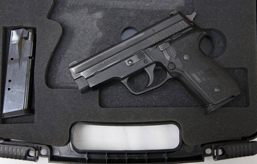 SIG SAUER P229 40SW POLICE TRADE-INS WITH CASE