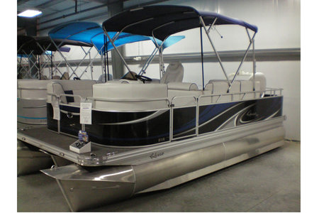 2014 QWEST SE 818 XRE CRUISE