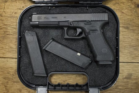 GLOCK 35 40SW Police Trade Pistols with 3 Magazines (Gen4)