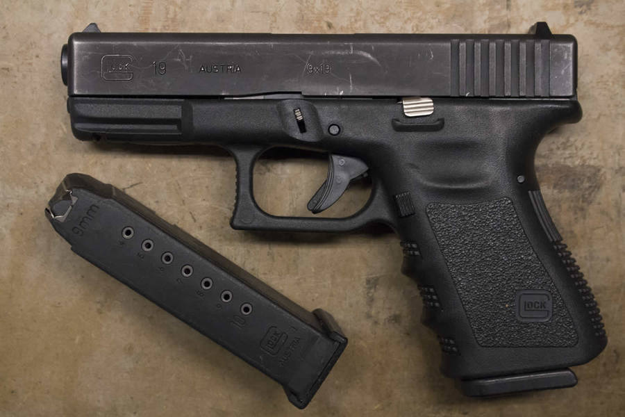 Glock 19 9mm Compliant 10Round Police TradeIns (Gen 3) Sportsman