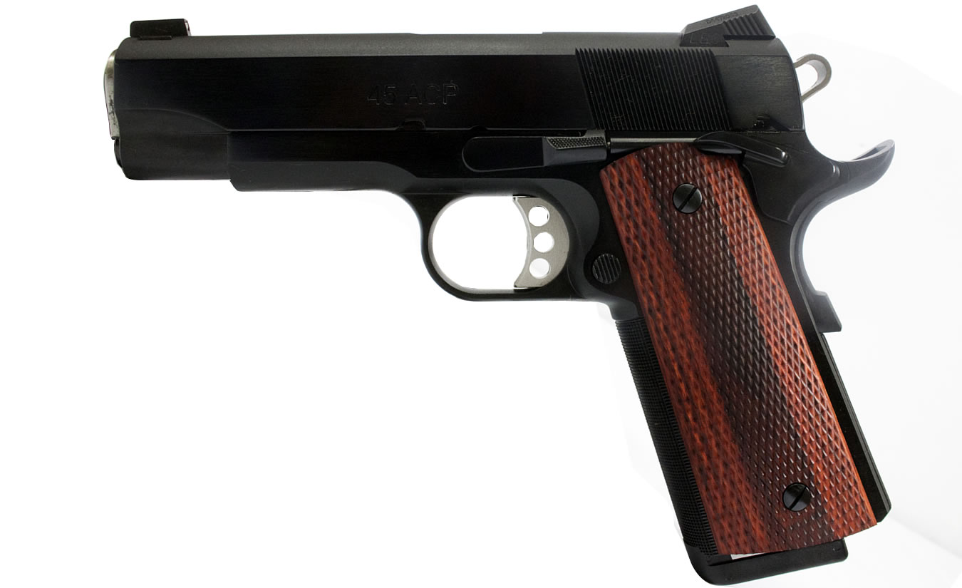 Les Baer 1911 Custom Carry Commanche .45 ACP with Night Sights