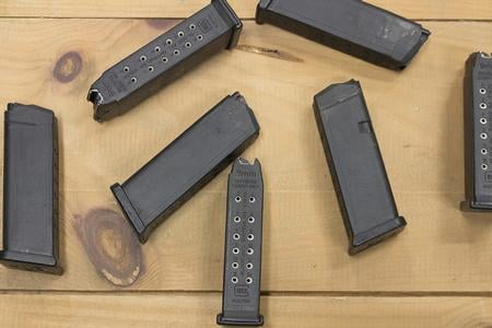 Glock Model 19 9mm 15-Round Police Trade-in Magazine