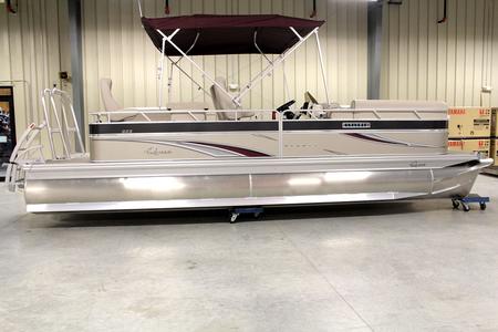 2017 AVANTI 823 DS BAR TRI TOON