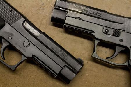 SIG SAUER P220 45 ACP DA/SA Police Trade-in Pistols with Rail (Fair Condition)