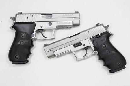 SIG SAUER P220 ST 45 ACP Stainless Police Trade-in Pistols with 3 Magazines (Very Good Condition)