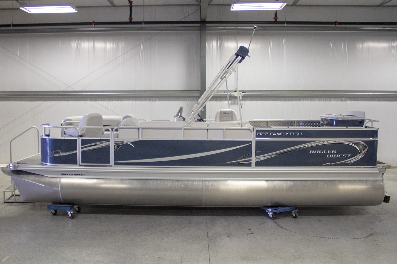 Apex Marine 2019 Angler Qwest 822 Family Fish in Steel Blue/Gray