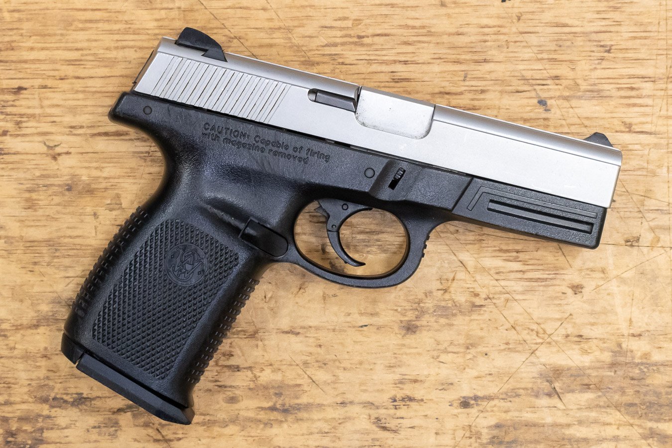 Smith & Wesson SW9VE 9mm 16-Round Trade-in Pistols (Fair Condition)