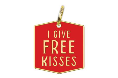 FREE KISSES DOG COLLAR CHARM