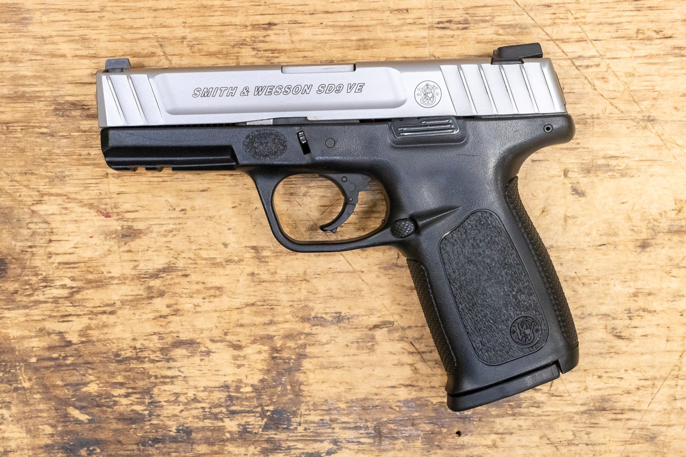 Smith & Wesson SD9VE 9mm Police Trade-in PIstol