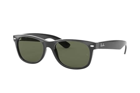 RAY BAN New Wayfarer Classic with Gloss Black Frame and Green Classic G-15 Lenses