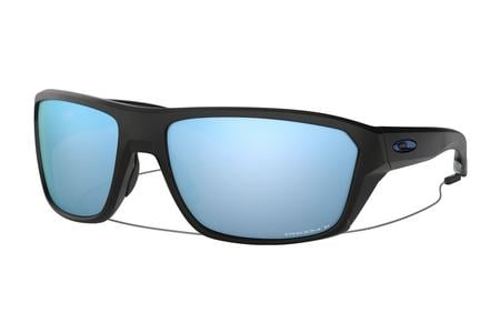 SPLIT SHOT WITH MATTE BLACK FRAME AND PRIZM DEEP WATER POLARIZED LENSES