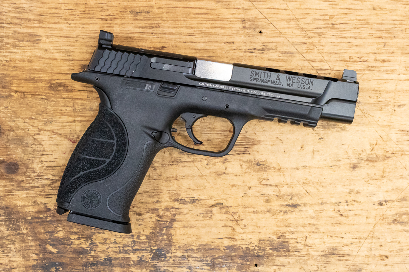 Smith & Wesson M&P9 Performance Center CORE 9mm Ported 17-Round Police ...