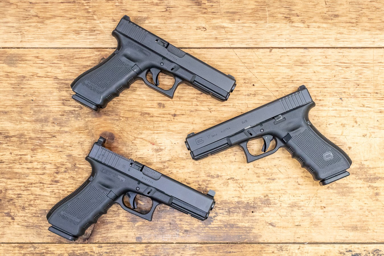 Glock 17 Gen4 MOS 9mm Police Trade-in Pistol (Good Condition)