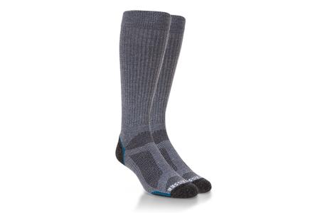 LIGHTWEIGHT TECH BOOT
