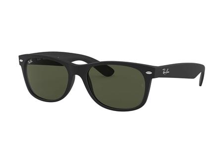 NEW WAYFARER CLASSIC WITH BLACK FRAME AND GREEN G-15 LENSES